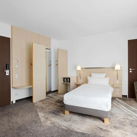 Novotel Berlin Mitte Exterior photo